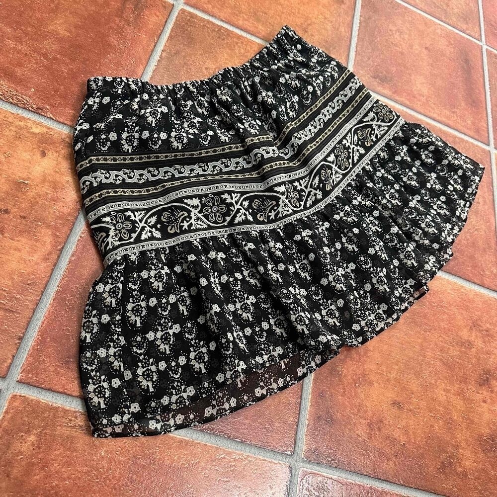 Madewell Black + White Elastic Tiered Floral Skirt Size Medium